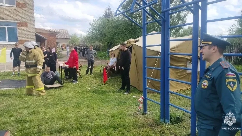#СпасибоМЧС  💌«Благодаря их профессионализму и личному вкладу форум проходит на высоком уровне»  В Г