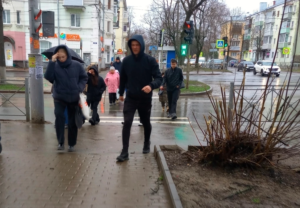 На Центральную Россию движется погодная аномалия: каким будет конец июня и ждать ли тепла - прогноз 