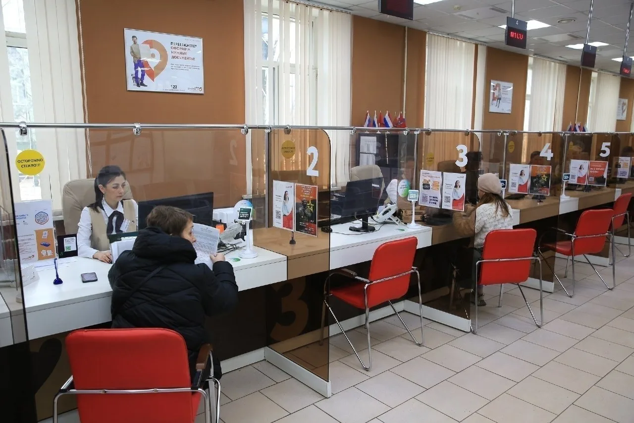 🕘 Росреестр ускорил регистрацию машиномест и нежилых помещений до одного дня 

Ведомство расширило 