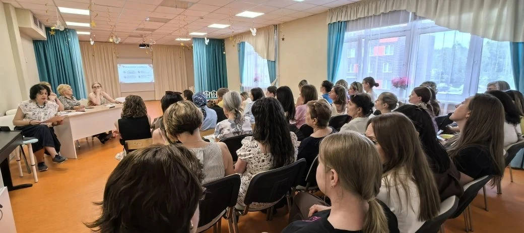20.05.2026 года в нашем дошкольном отделении состоялся итоговый педагогический совет №5. В уютном му