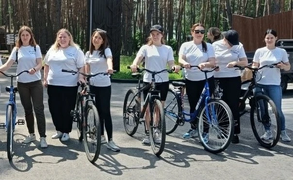 🚴‍♂️Велопрогулка с Профсоюзом: как наш детский сад стал частью спортивного праздника