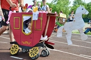 В субботу в Светлогорске пройдёт фестиваль детских колясок и праздник ко Дню физкультурника 🤸‍♂️

�
