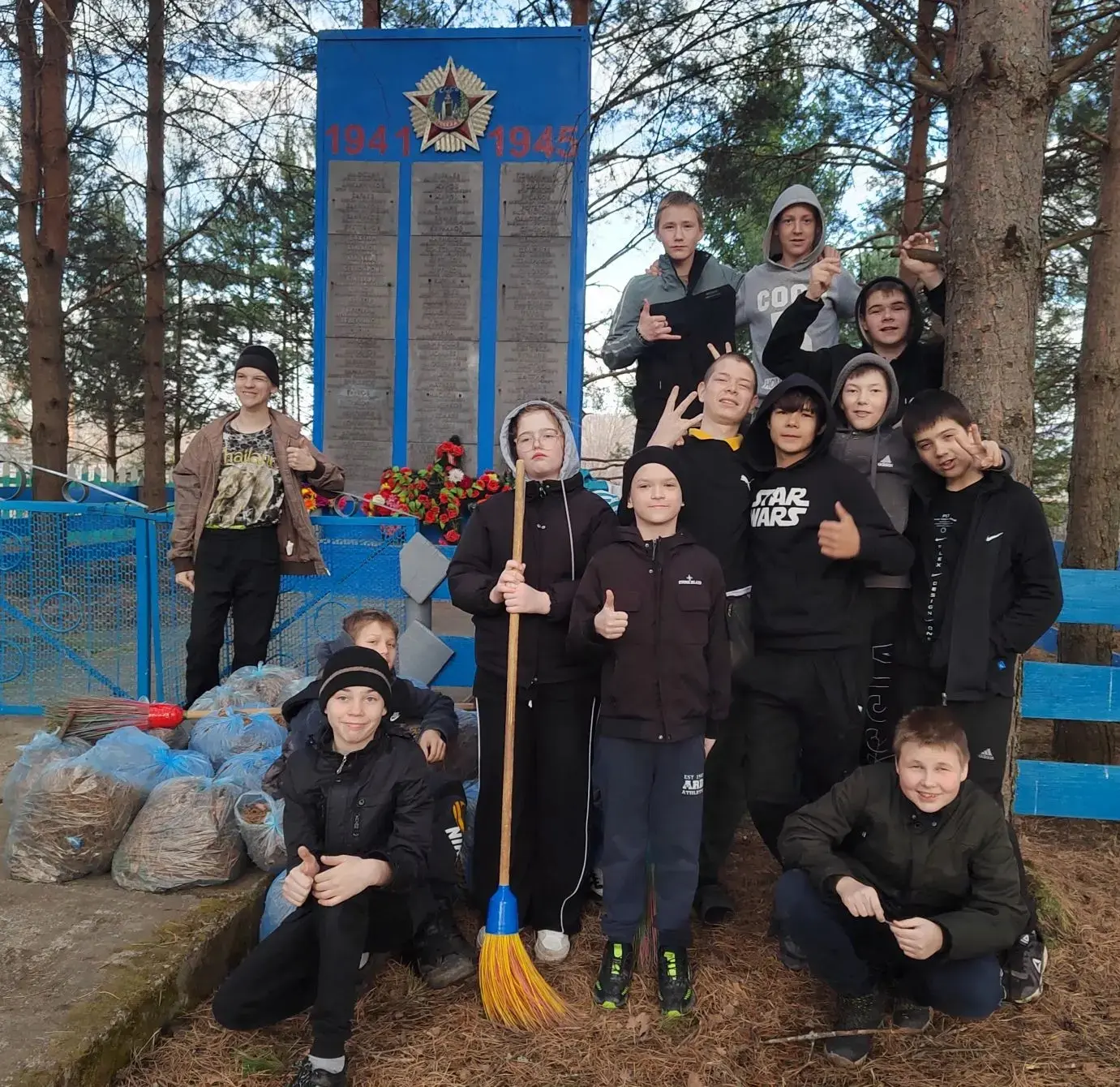 🎖🌿 Акция «Обелиск»: Память сердца и забота о родной земле