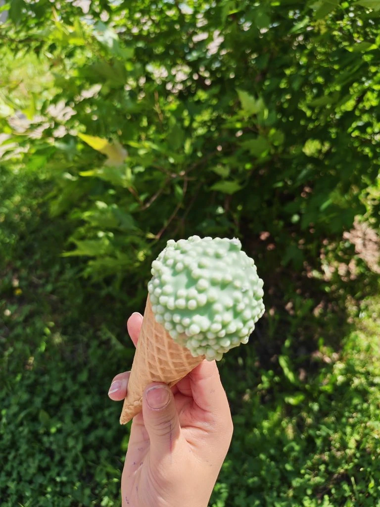 🍦 Смотрите какое мороженое появилось у Чистой линии😅  С популярным мемом 67. Мы сегодня случайно уви