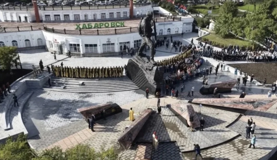 ✅ Снесите Ивана - Япония требует убрать в Хабаровске памятник русскому солдату, который...
