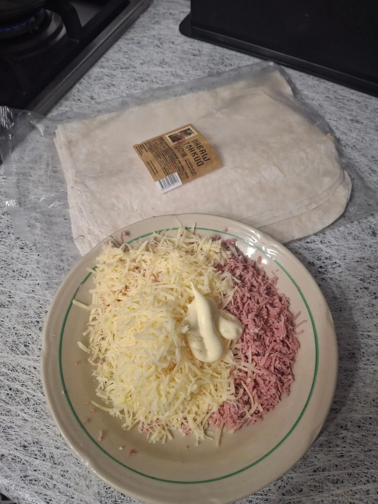 Три листа лаваша — и вкусный перекус готов 😋