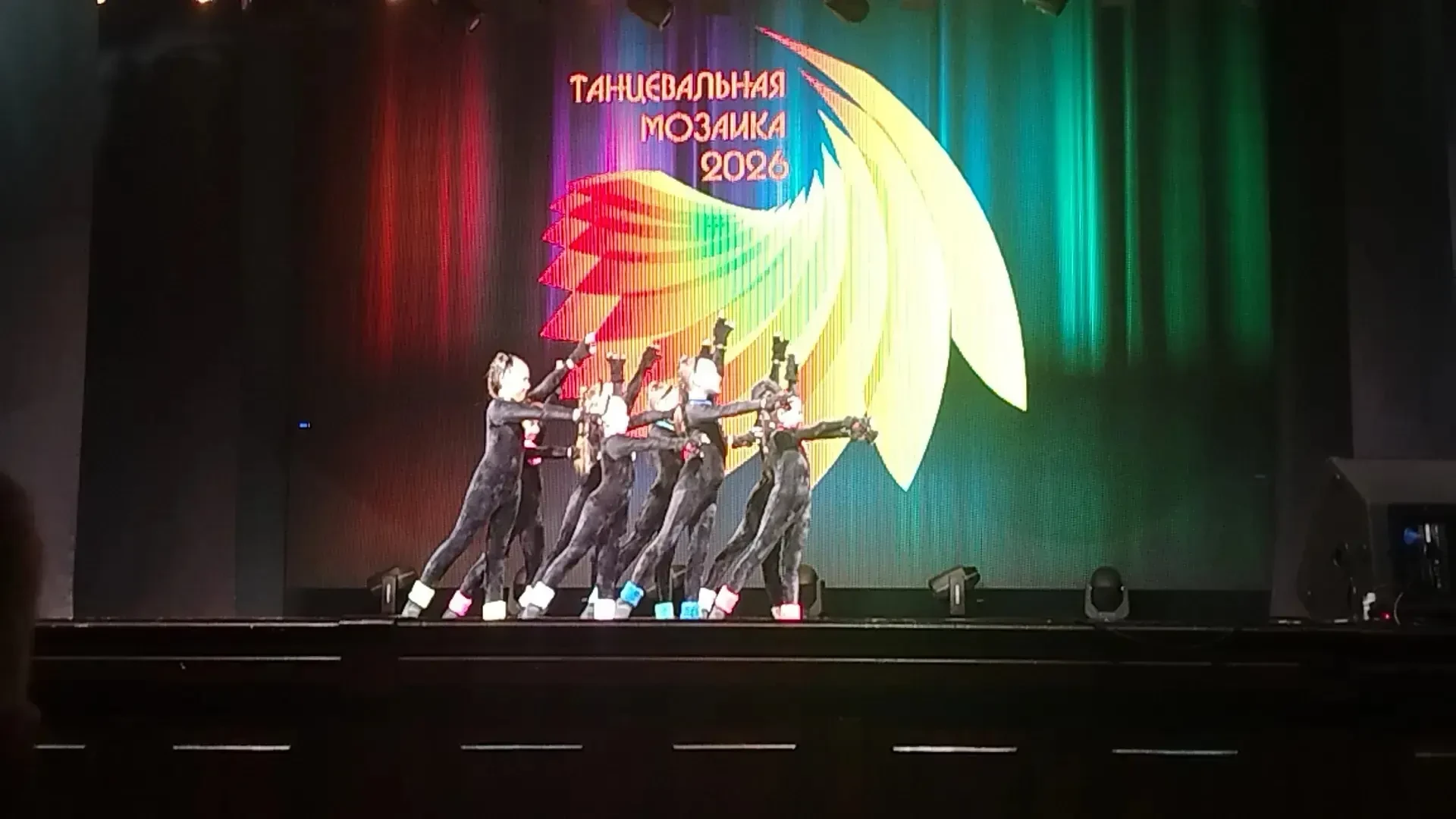 «Перемена» покорила «Танцевальную мозаику»! 💃🌟2 апреля на сцене КСК «Арсеналец» состо...