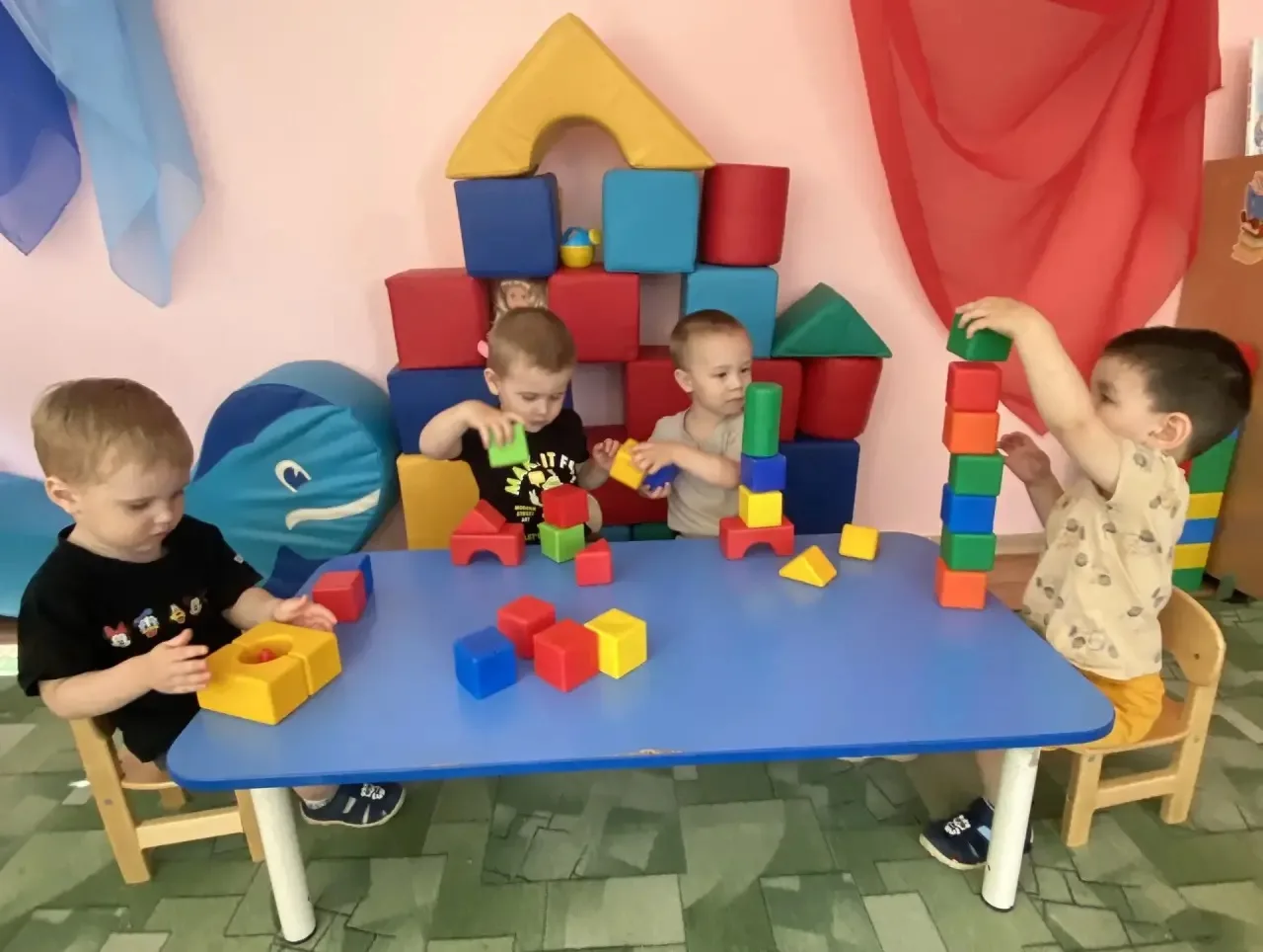 👶 Первые ступени адаптации детей в детском саду

Период адаптации к детскому саду — это один из сам