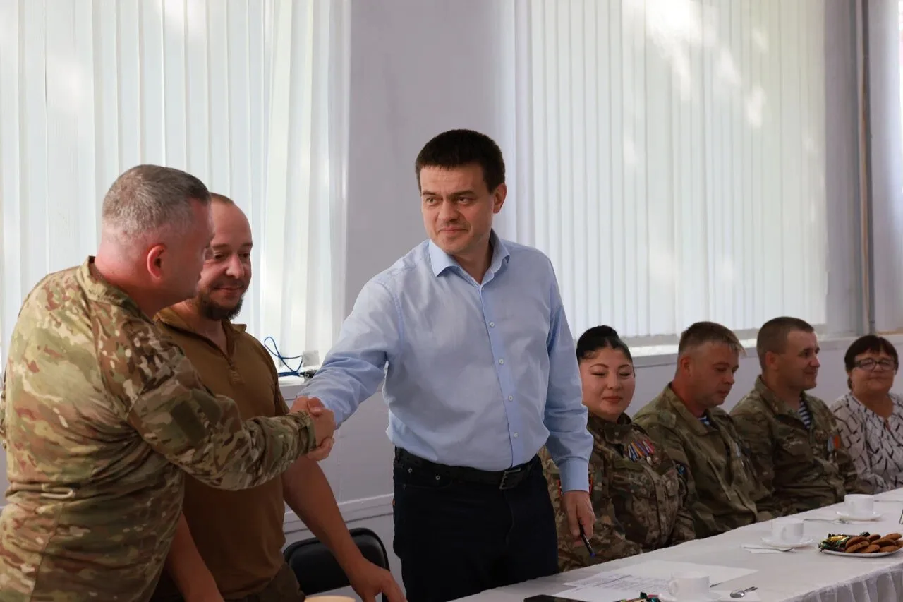 В Курагино встретился с ветеранами СВО и близкими наших бойцов.