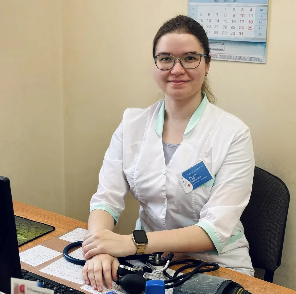 ❗ Сосудистые патологии стали чаще встречаться у пациентов среднего возраста 🏥

👩‍⚕ Молодой врач-те