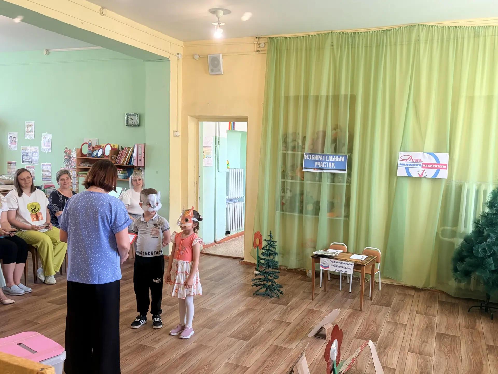 В МКДОУ «Детский сад „Колокольчик“» разыграли сказку о важности выборов!❗️