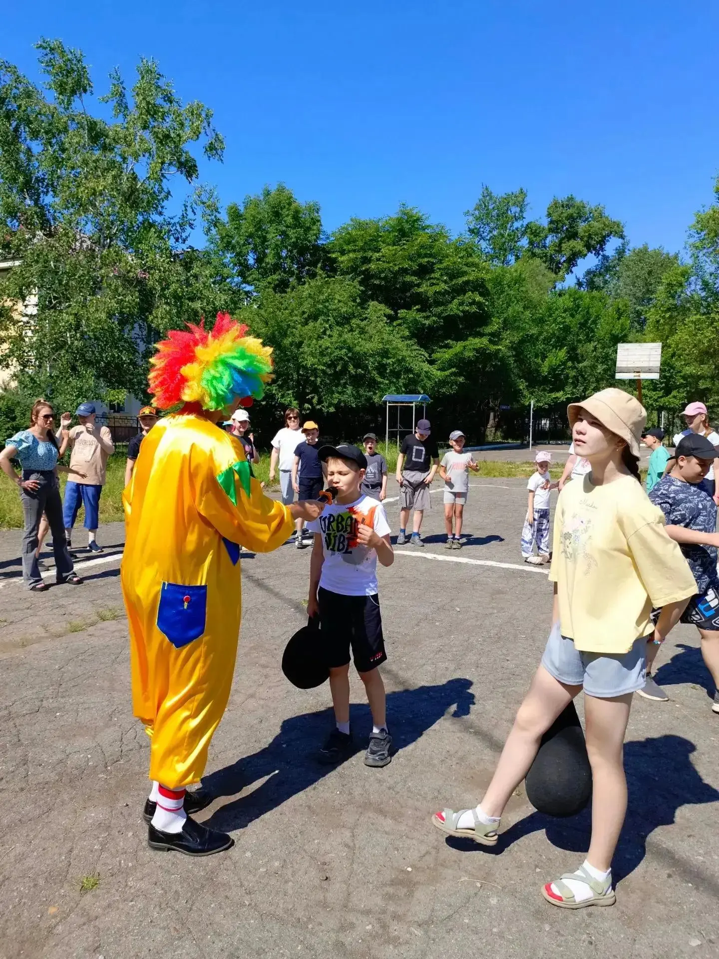🎪 В понедельник, 29 июня, наш лагерь превратился в настоящую Школу клоунов!