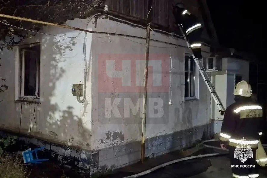→ 🔥 Пожар в Доброжеланном: трое пострадавших.