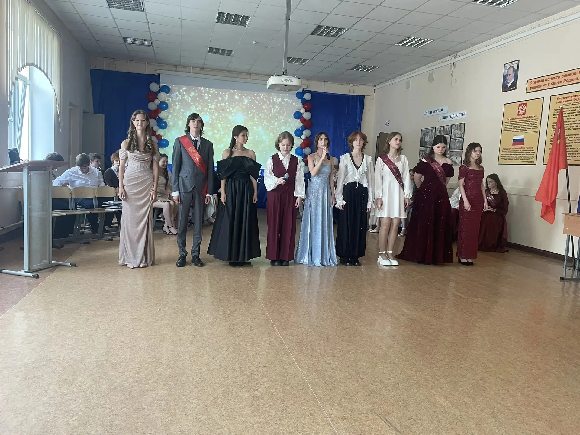 9 лет — или 11? Мы решили, что 9 — это наш счастливый номер. 🍀

Сегодня мы закрываем одну большую г