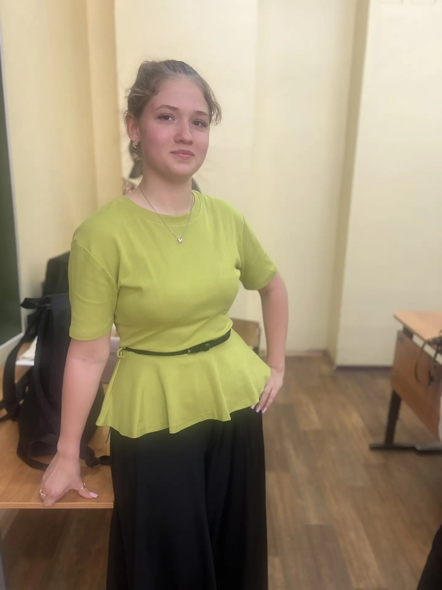 🎉 Обязательные экзамены — позади! 

Два обязательных экзамена — по русскому языку и математике — уж