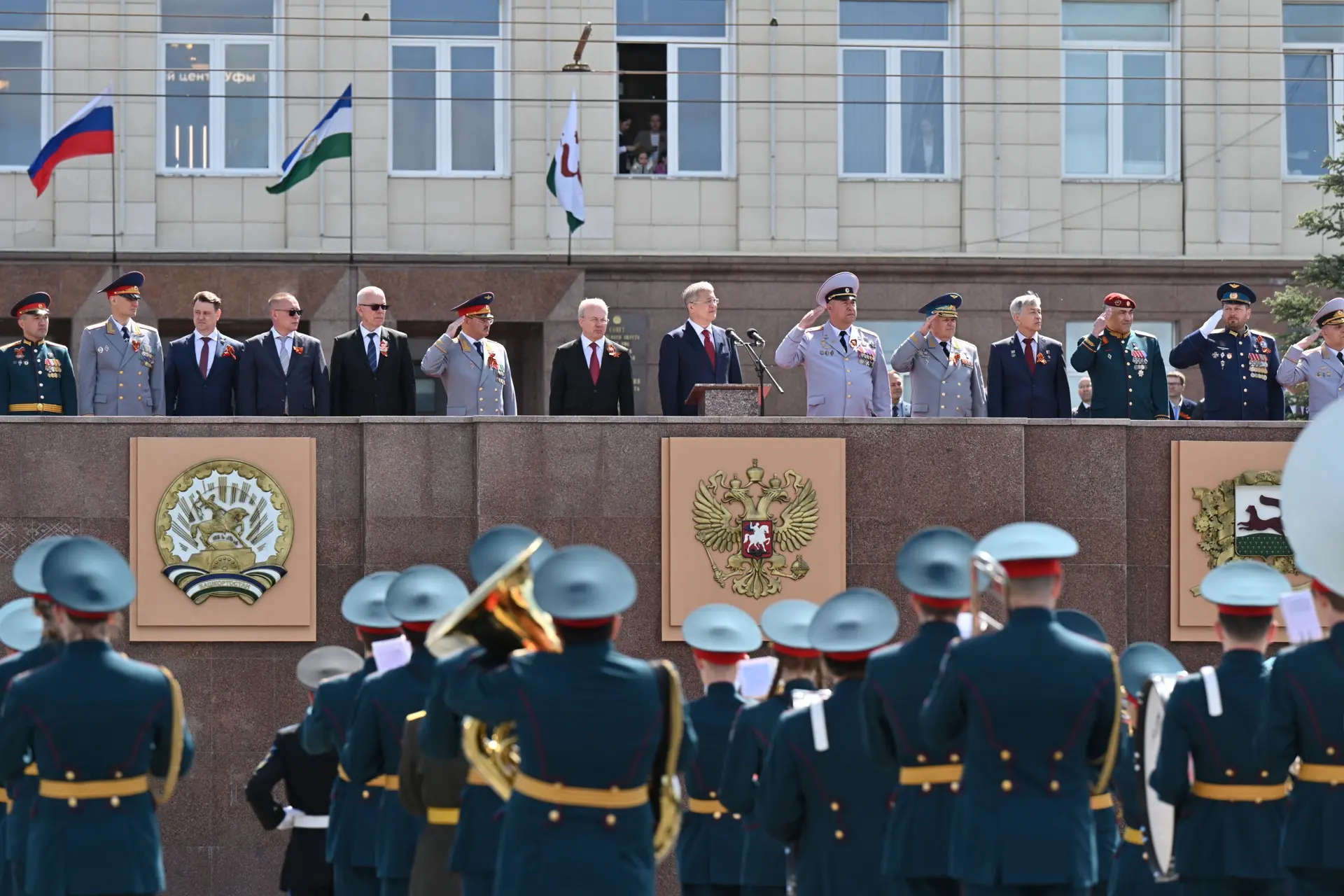 Ежегодное торжественное прохождение военнослужащих в честь Дня Победы в Уфе в последние годы стало е