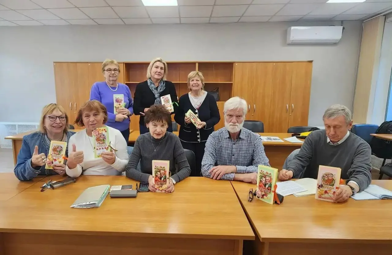 ♥️ В Строгино прошла акция ко Дню пожилых людей