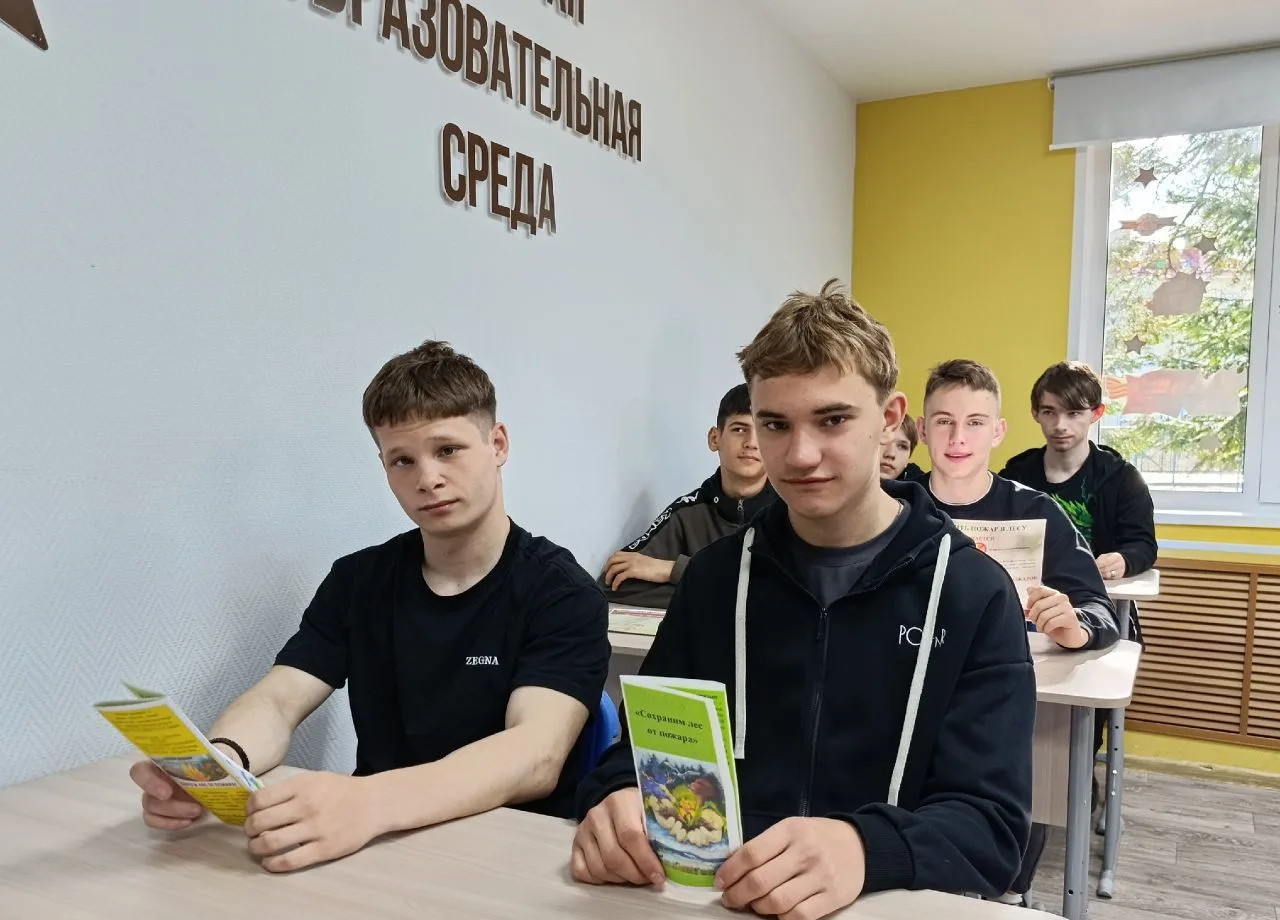 В Александровском филиале прошли уроки безопасности. Во время занятий студентам рассказали о правила