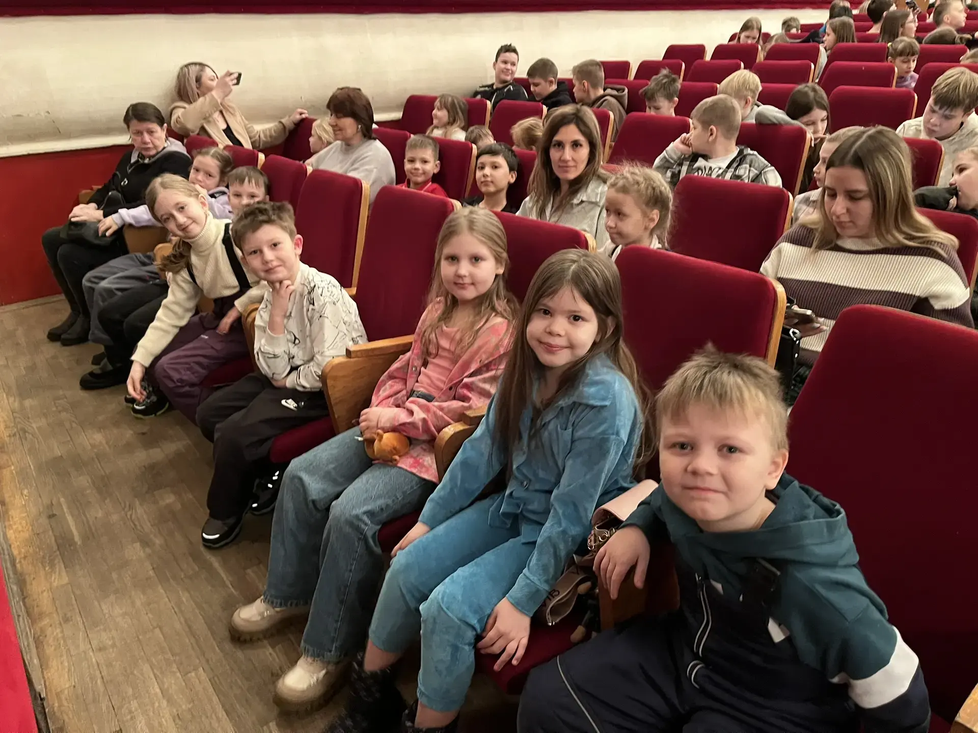 «А можно ещё раз в театр?!» 🎭 — именно так сегодня спрашивали наши самые маленькие зрители после спе