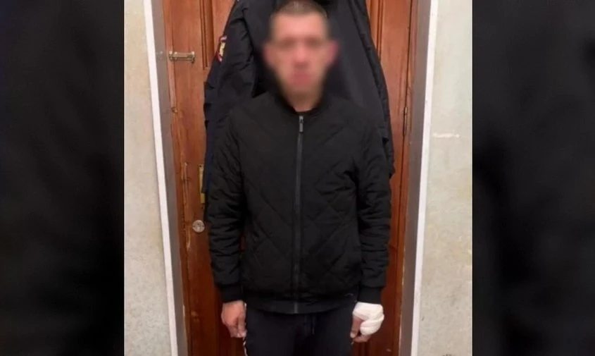 👊 В Благовещенске незнакомец пришел домой к женщине, избил ее и украл технику  В Благовещенске задер