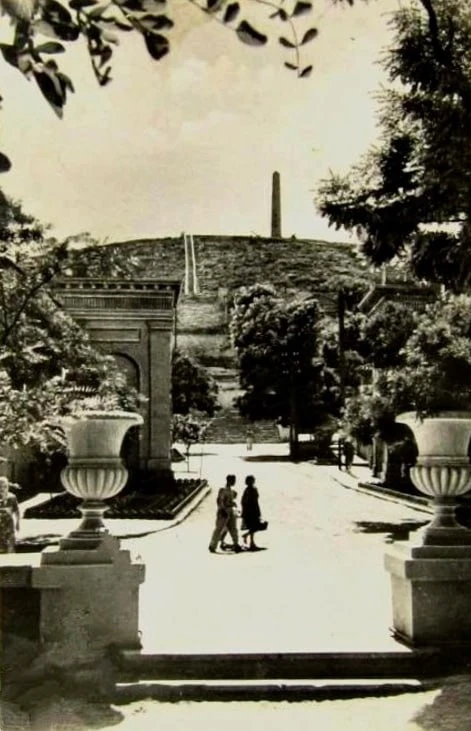 Интересная фотография советской Керчи.