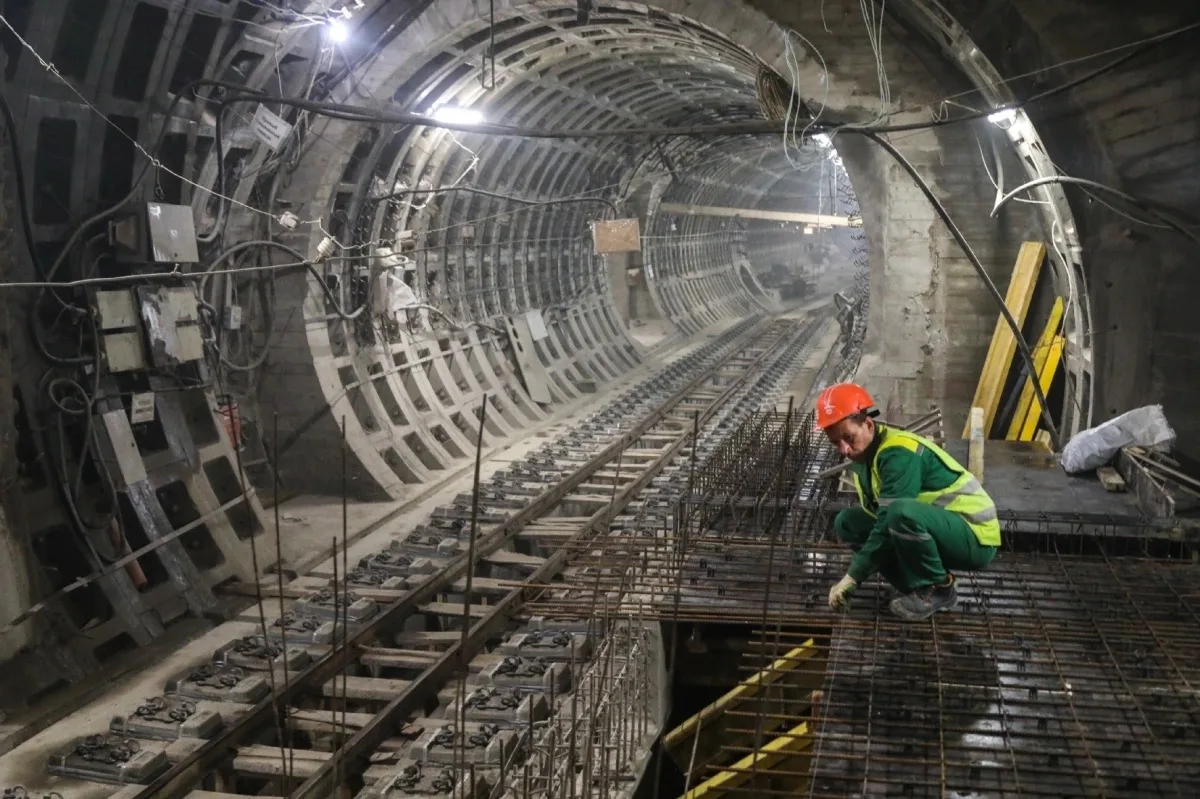 🚇 Смольный получил полный контроль над строительством метро в Петербурге