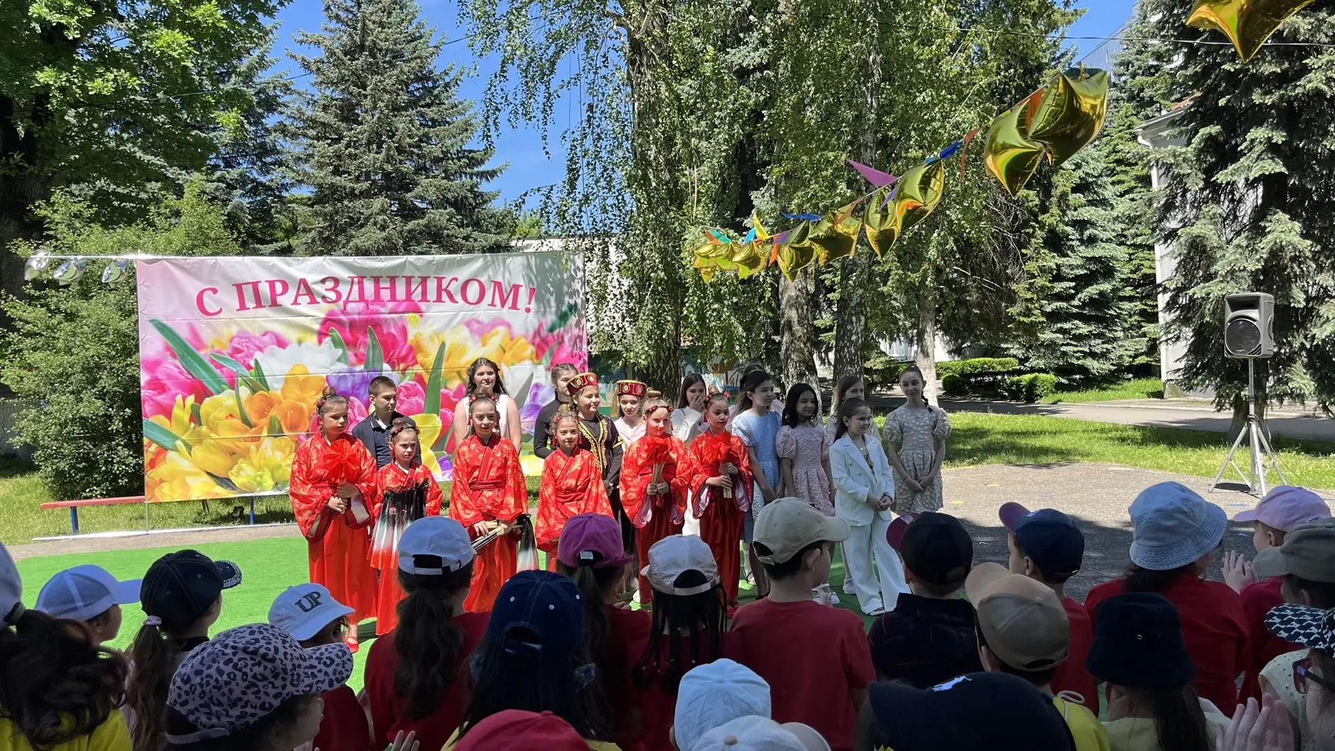 Учащиеся ДШИ №2 им. Казаноко Жабаги выступили на открытии лагерной смены в Прогимназии ...