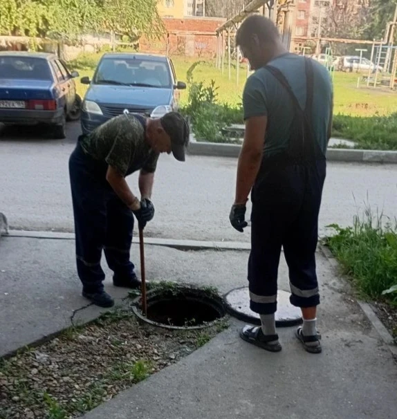 ‎⚡️ Итоги дня МУП «Энгельс-Водоканал»
‎
‎В процессе обслуживания системы водоотведения сотрудники пр