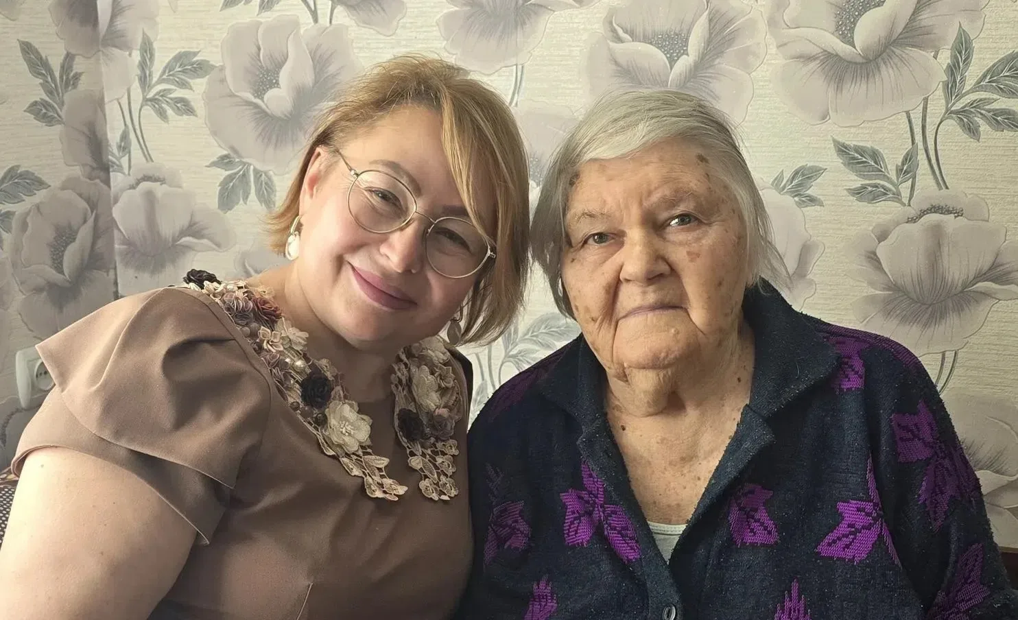🎗️Депутат городской Думы Наталья Анатольевна Ковалева поздравила с Днём Победы Олега Г...