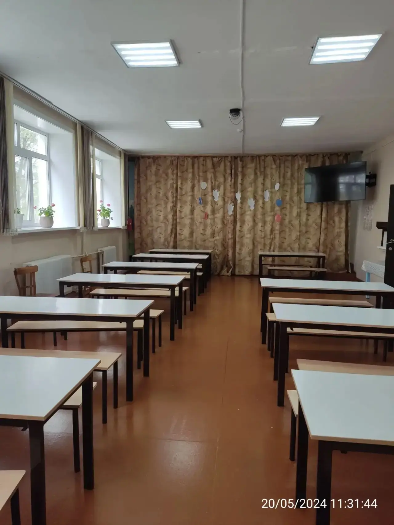 🏫 В МОУ «Ключевская СОШ имени Героя РФ В.А. Пыжова» ремонт столовой успешно завершён!