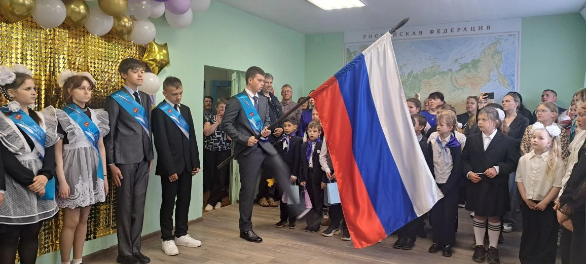 🔔Сегодня праздник «Последнего звонка» собрал в школе всех, кто причастен к этому дню –...