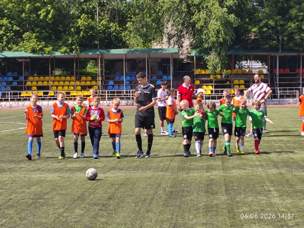 ⚽️ На стадионе Спортивной школы № 2 прошли финальные матчи Первенства города Батайска по футболу сре
