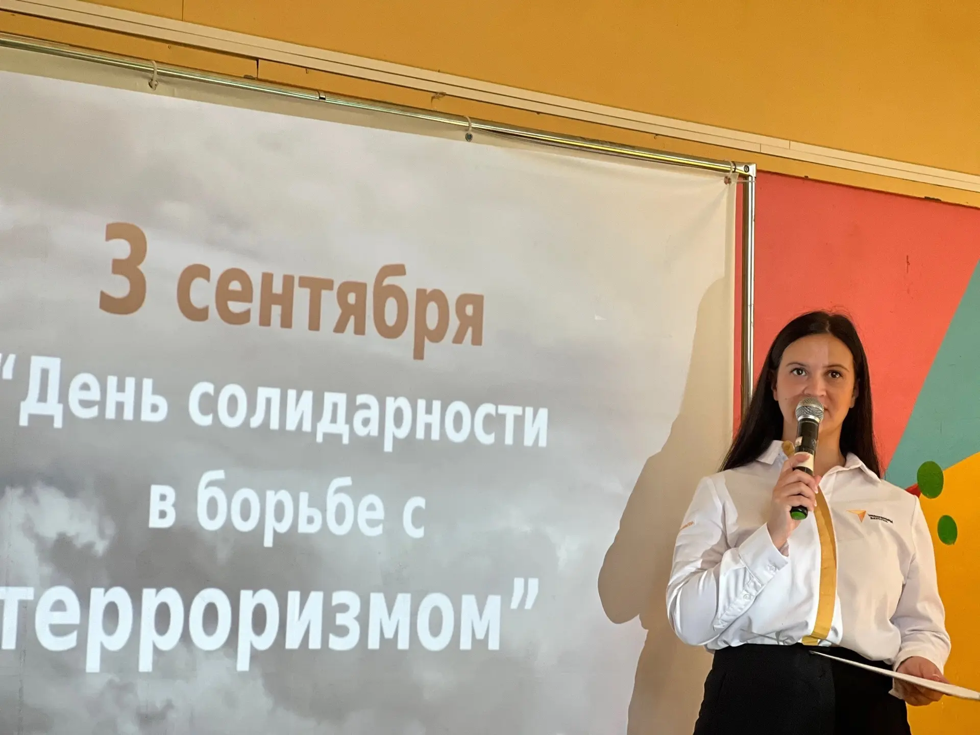 🕊️И ПУСТЬ ЛЕТЯТ БЕЛЫЕ ГОЛУБИ...