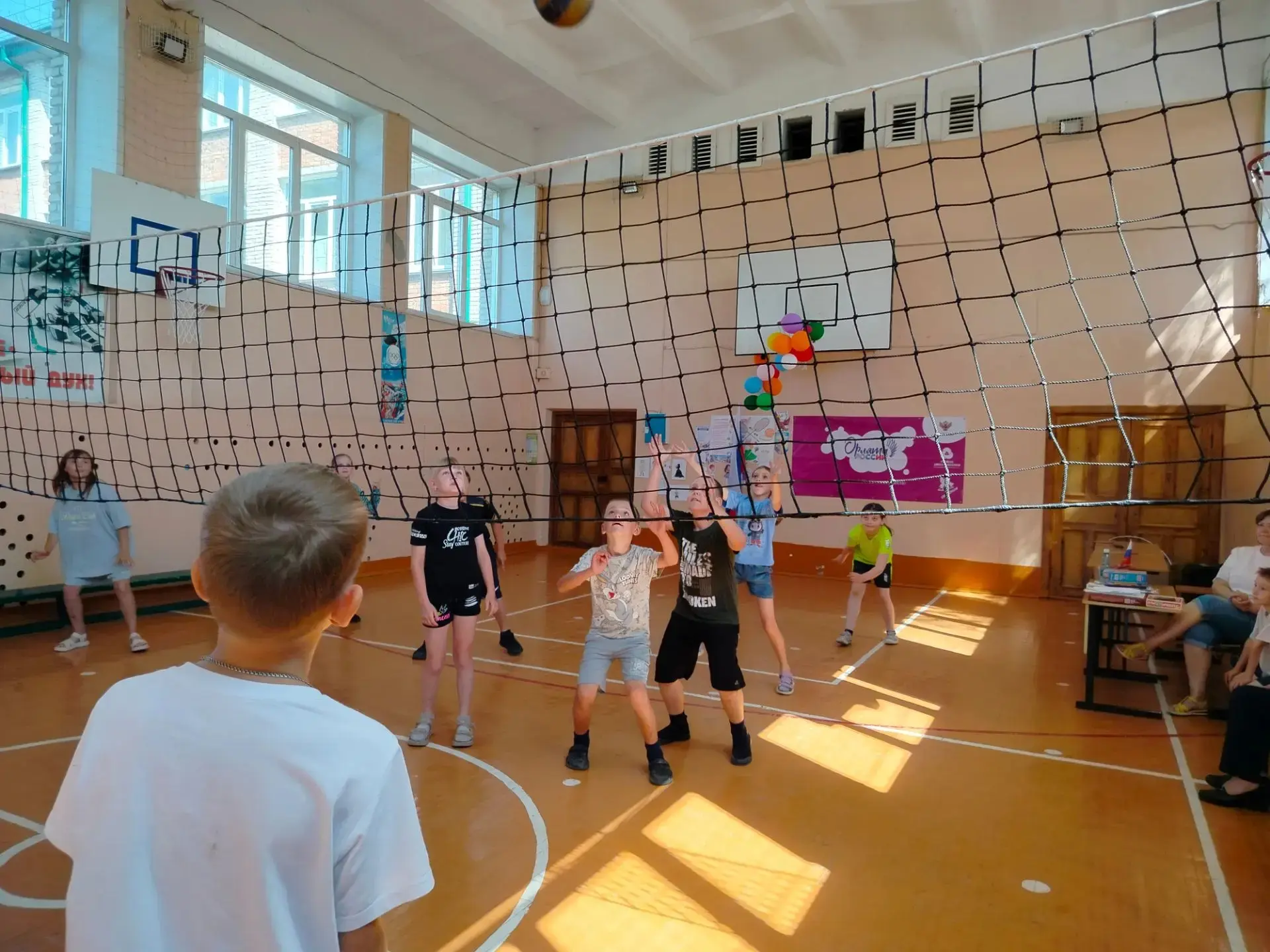 💪 ДЕСЯТЫЙ ДЕНЬ ЛАГЕРЯ «ОРЛЯТСКИЙ КРУГ»! 
День здоровья, безопасности и подготовки к большому праздн