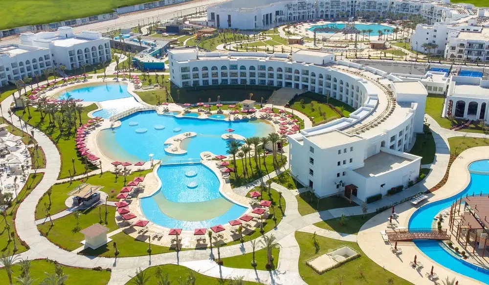 Вы посмотрите на цену 😍 Такого ещё не было  🏠 **RIXOS RADAMIS SHARM EL SHEIKH 5⭐️** ✈️ Екатеринбург 
