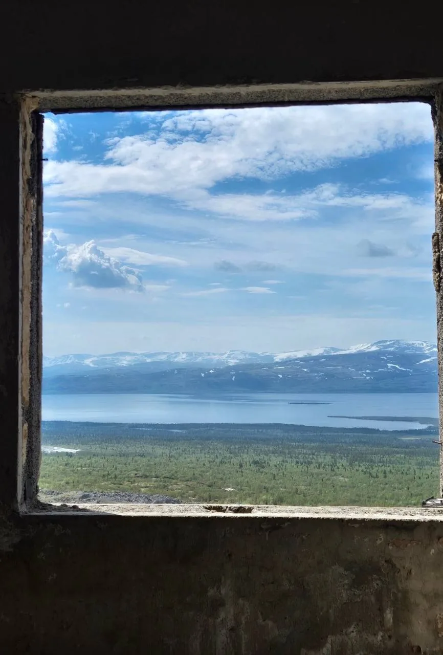«А из нашего окна…»

тгк Йорш
Фото: Иван Ляпугин.