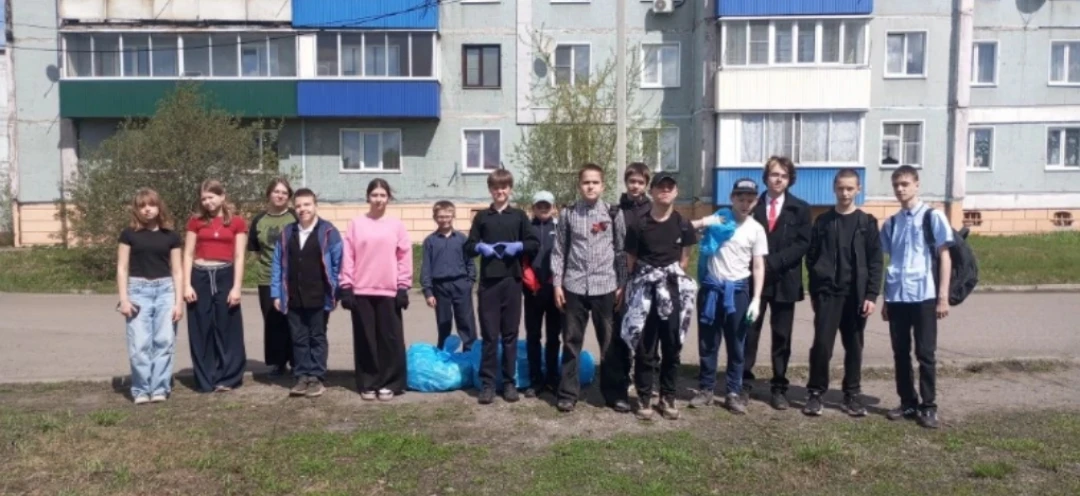 Экологический субботник: вместе за чистоту!   📍8 мая в рамках проведения Общероссийких дней защиты о