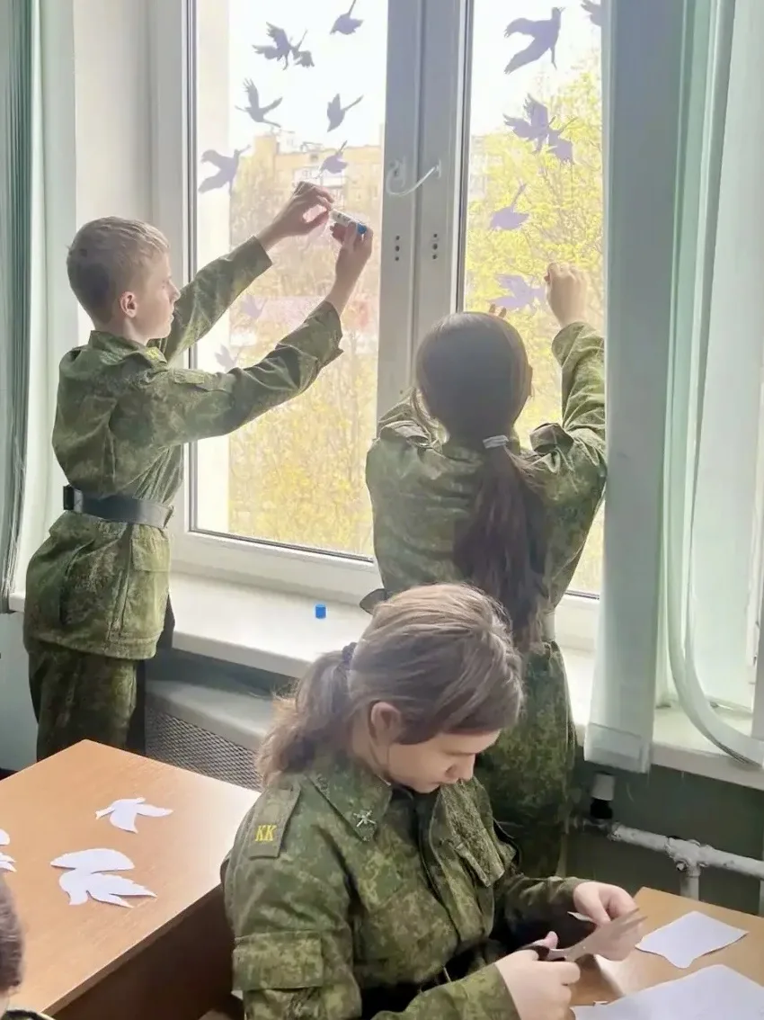 ⭐️ Помним. Гордимся. Благодарим!  На предпраздничной неделе в нашей школе прошло несколько патриотич