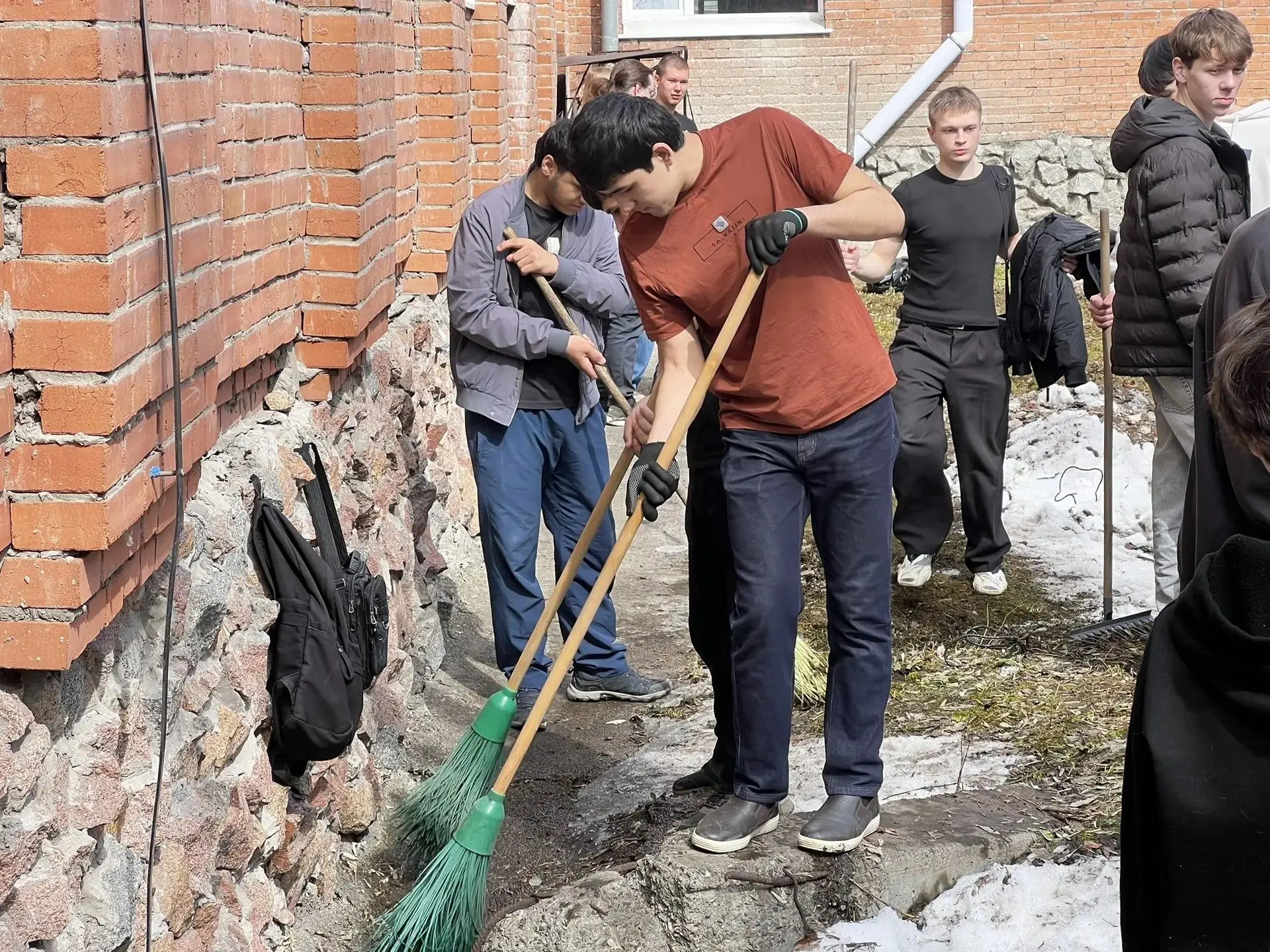 ПЕРВЫЙ СУББОТНИК  ⚡️25 апреля томинтеховцы приняли участие во Всероссийском субботнике, традиционной
