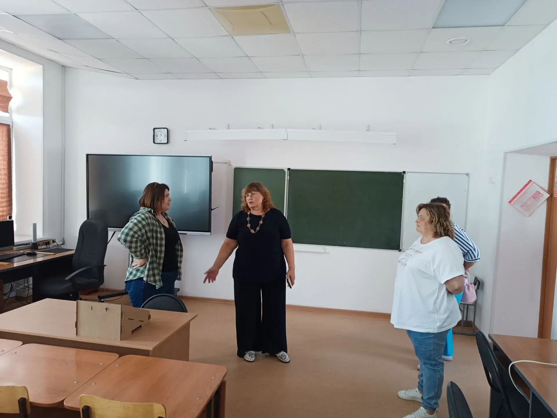 📌10 августа, в Молчановской школе №1 прошла традиционная проверка готовности учреждени...