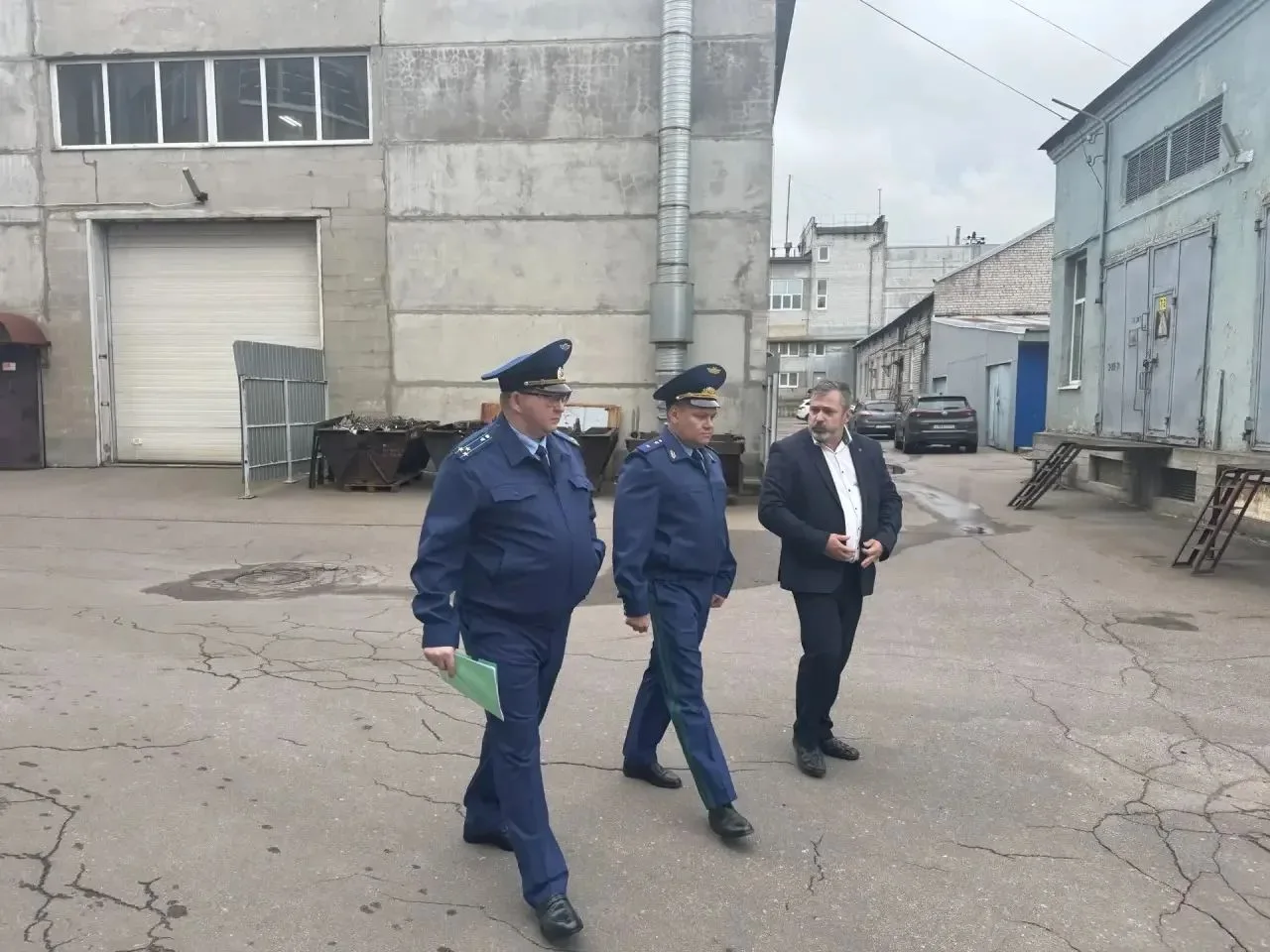 ❗️Прокурор Ленинградской области провёл личный приём работников АО «Приборостроитель»