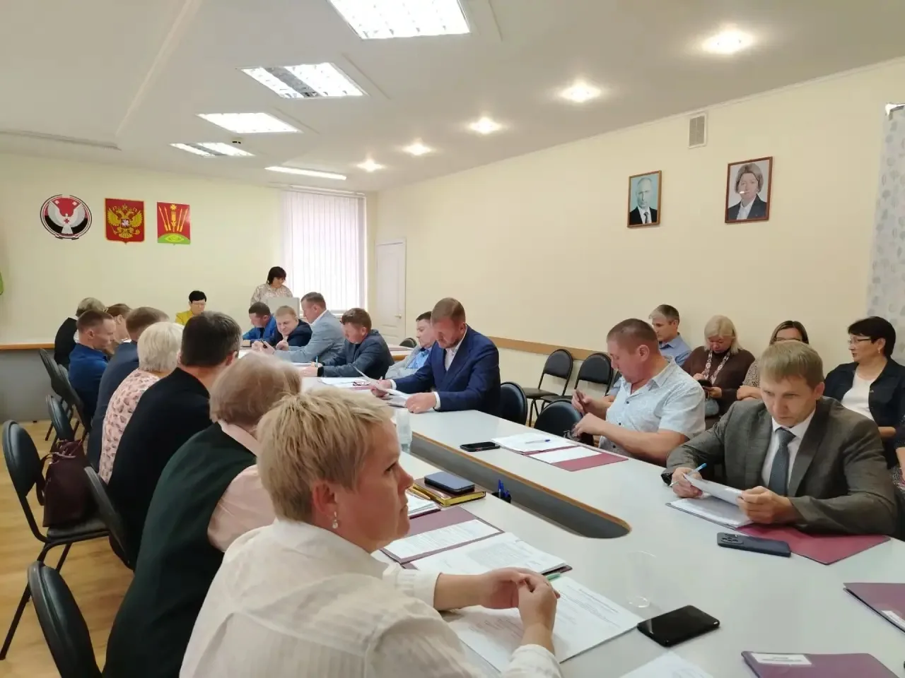 Избран председатель Совета депутатов Глазовского района