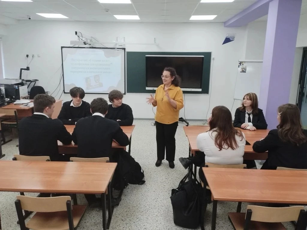 ✨ БИЛЕТ В БУДУЩЕЕ: 10 КЛАСС В ГОСТЯХ У ПЕДКОЛЛЕДЖА! ✨  🏠 18 марта ученики 10 класса школы №43 г. Бел