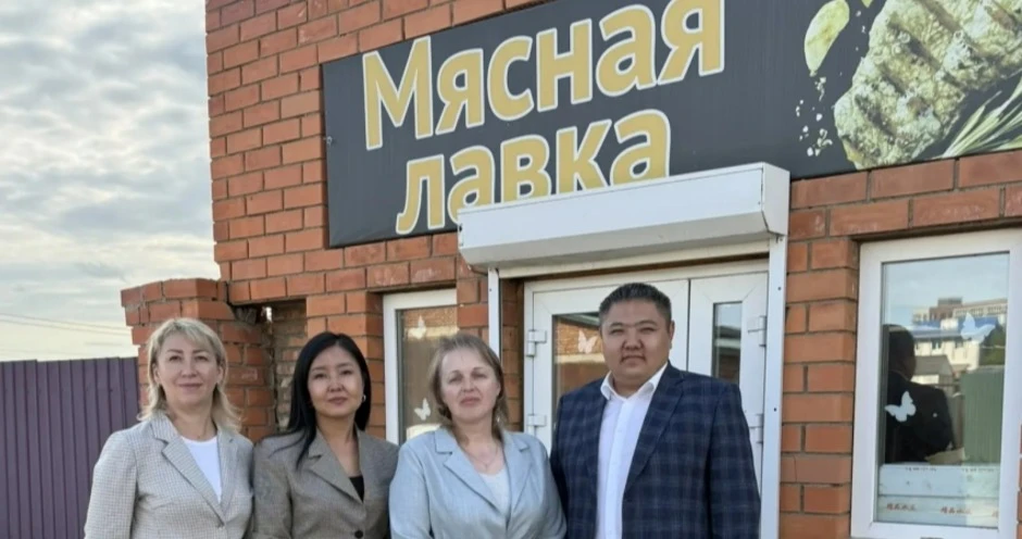 Семья фермеров открыла магазин «Мясная лавка» в Забайкальске

На прошлой неделе министр экономическо
