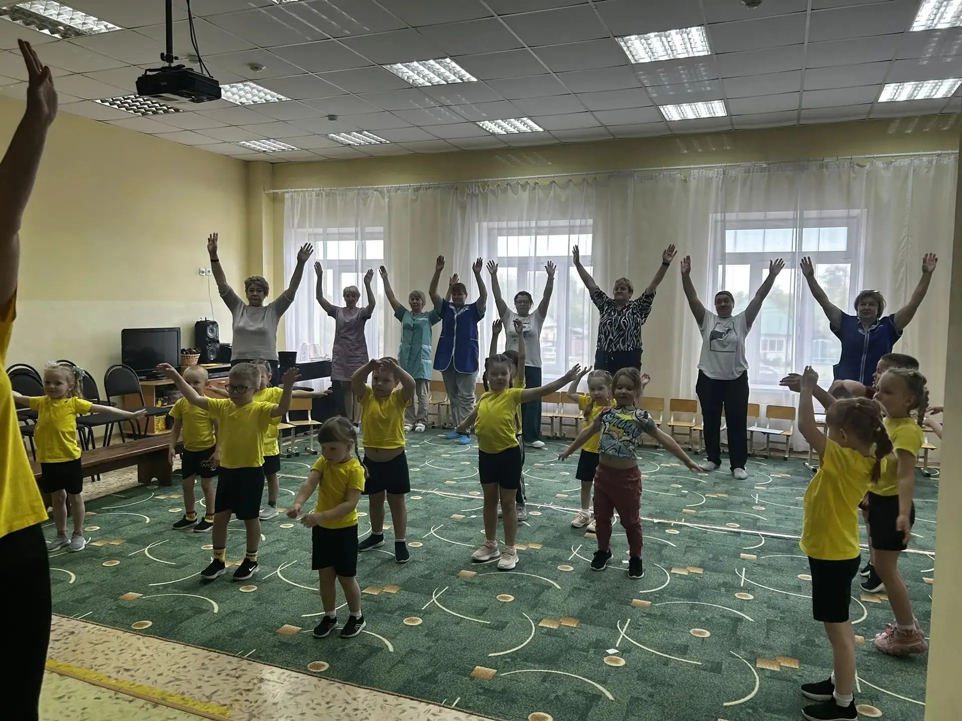 В детском саду каждый день наполнен событиями, играми, открытиями и творческим моментам...