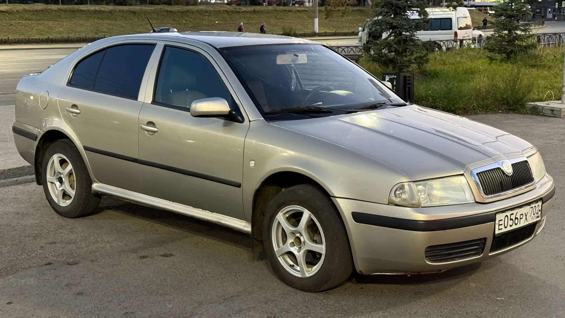Продам Skoda Octavia TOUR 1.4 МТ 2006г