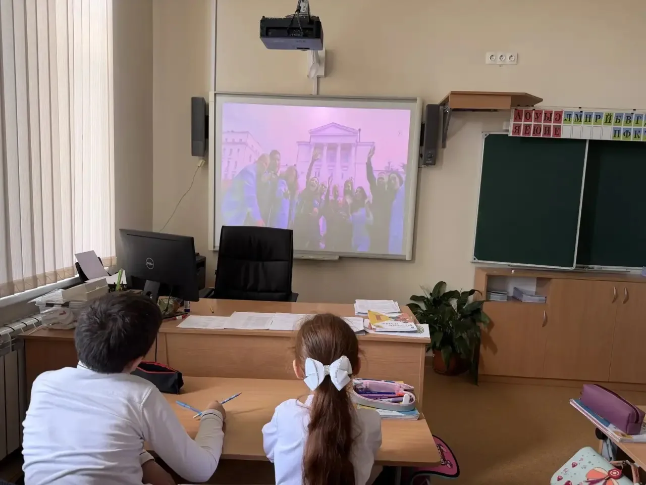 18 мая в начальных классах лицея проведены внеурочные занятия по теме: «Ценности, которые нас объеди