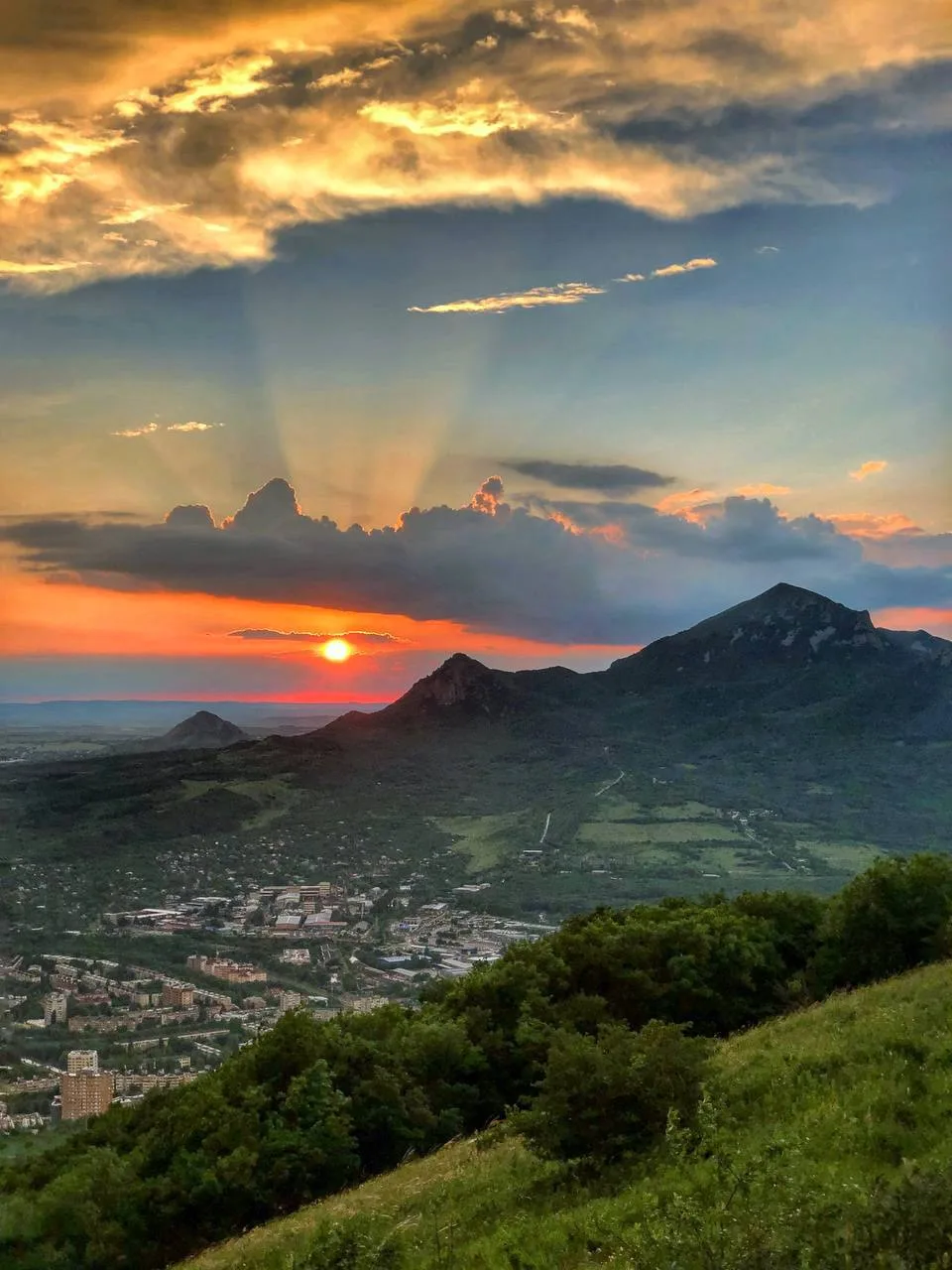 Вечерело 🌅 🌆
