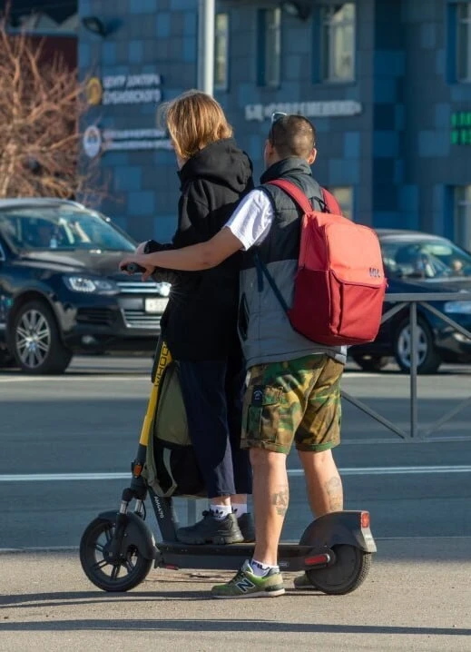 🛴  В подмосковной Лобне запретили электросамокаты  Сервисы проката электросамокатов больше не смогут