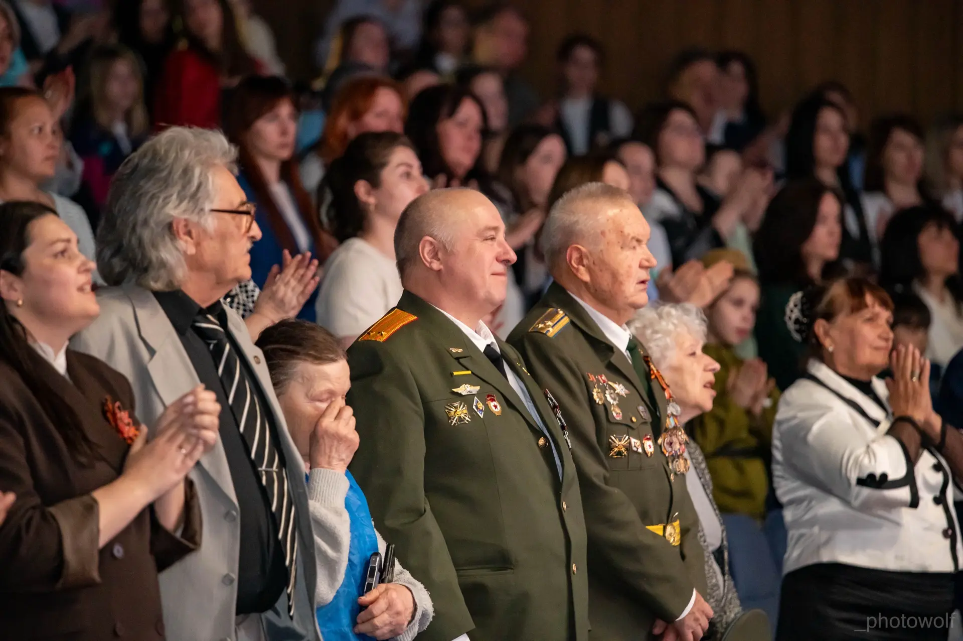 ПРАЗДНИЧНЫЙ КОНЦЕРТ К 9 МАЯ: ПАМЯТЬ,КОТОРАЯ ЖИВЁТ В СЕРДЦАХ 🎖️  7 мая в нашей школе состоялся праздн